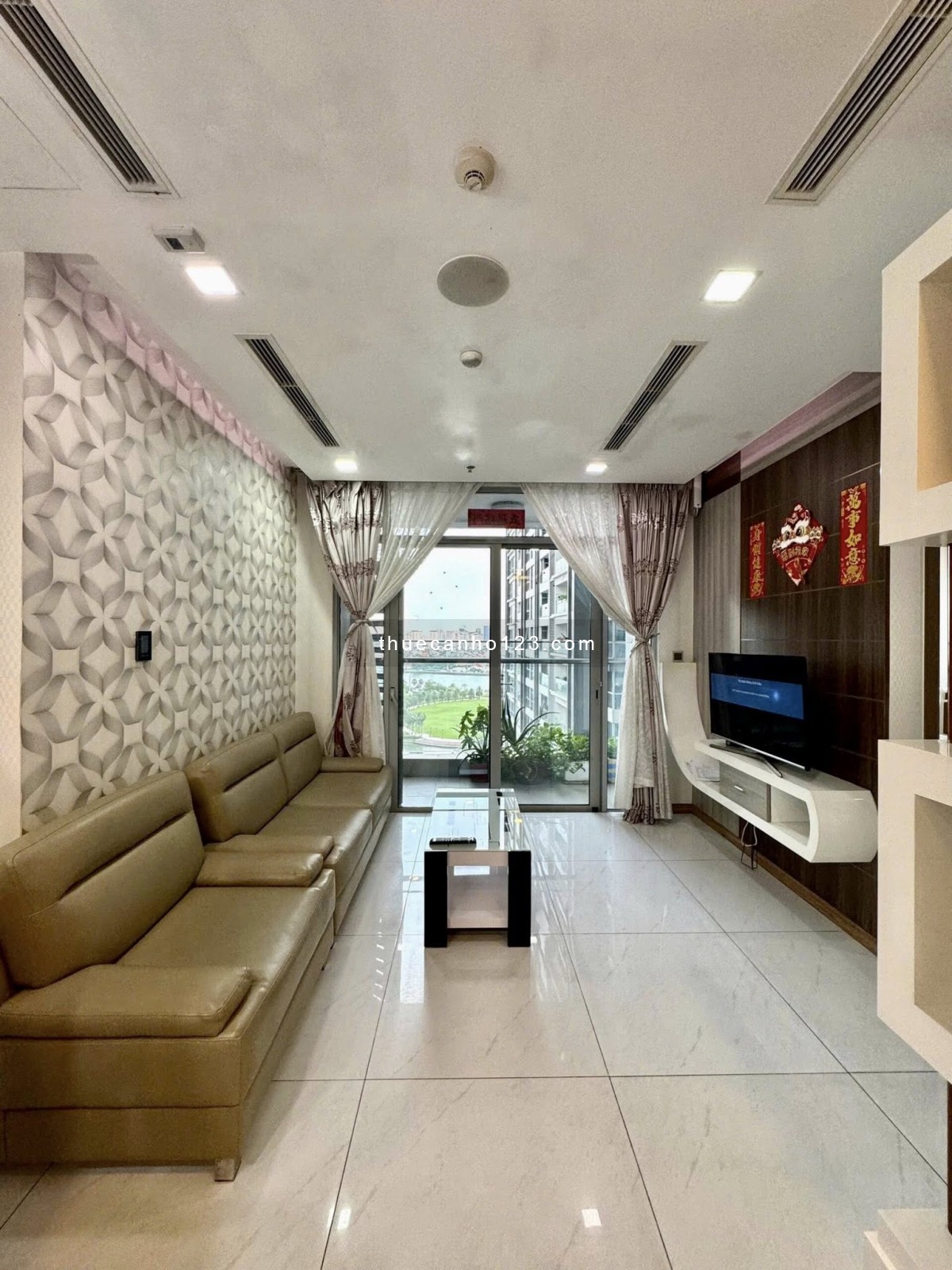 Căn Hộ 2PN Vinhomes Central Park – Không Gian Rộng 80m², 30Tr - Ảnh 1