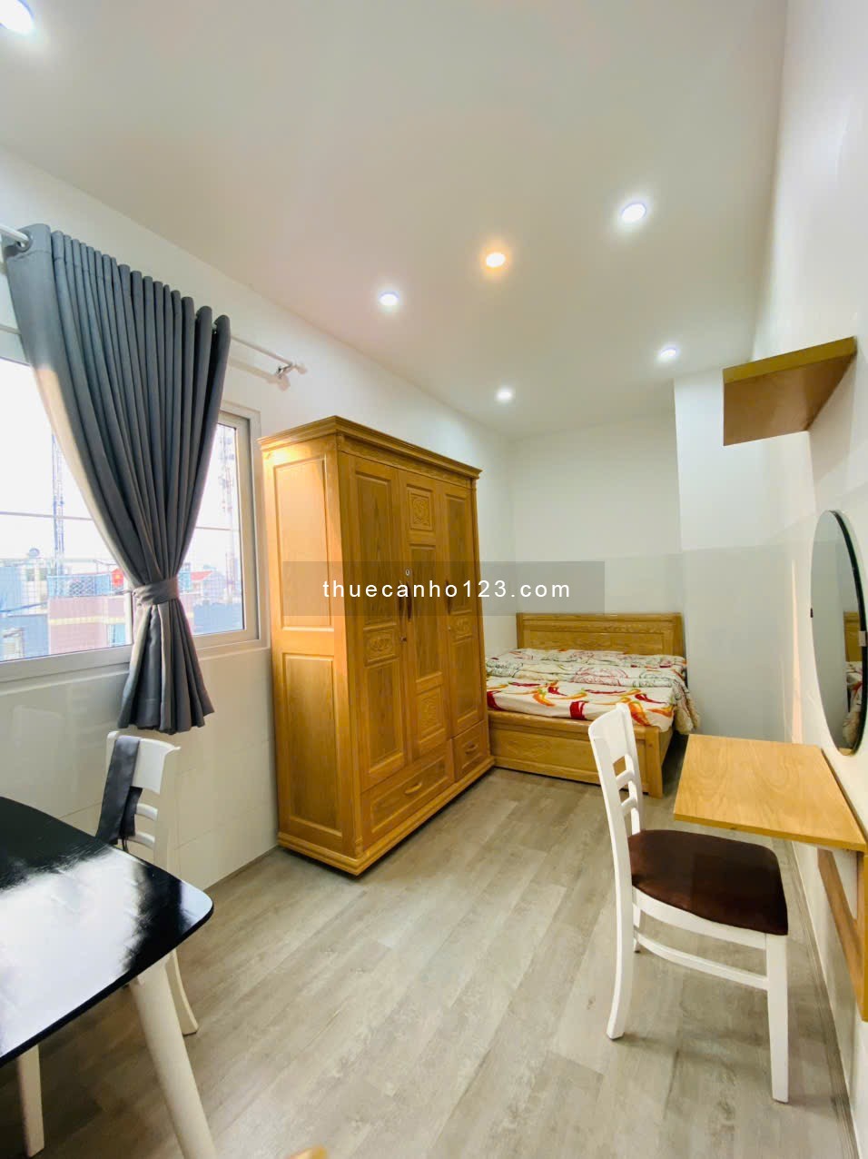 Cho thuê phòng trọ Studio Cửa sổ Q4, gần Đh Luật, Đh Nguyễn Tất Thành, cầu Nguyễn Văn Cừ, cầu Kênh T - Ảnh 1