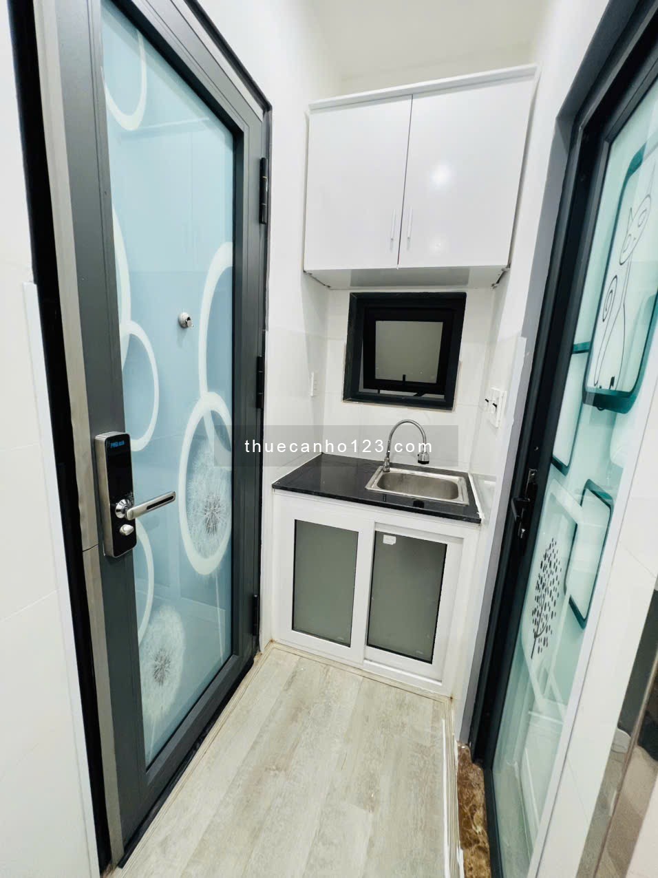 Cho thuê phòng trọ Studio Cửa sổ Q4, gần Đh Luật, Đh Nguyễn Tất Thành, cầu Nguyễn Văn Cừ, cầu Kênh T - Ảnh 6