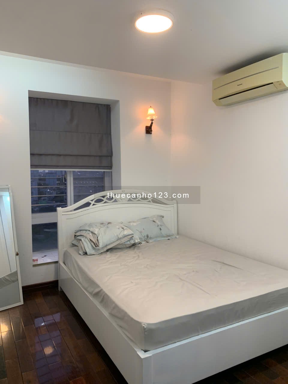Cho thuê 2PN2WC căn góc, nội thất như hình, view thoáng mát tại Sky Garden 3 - Ảnh 3