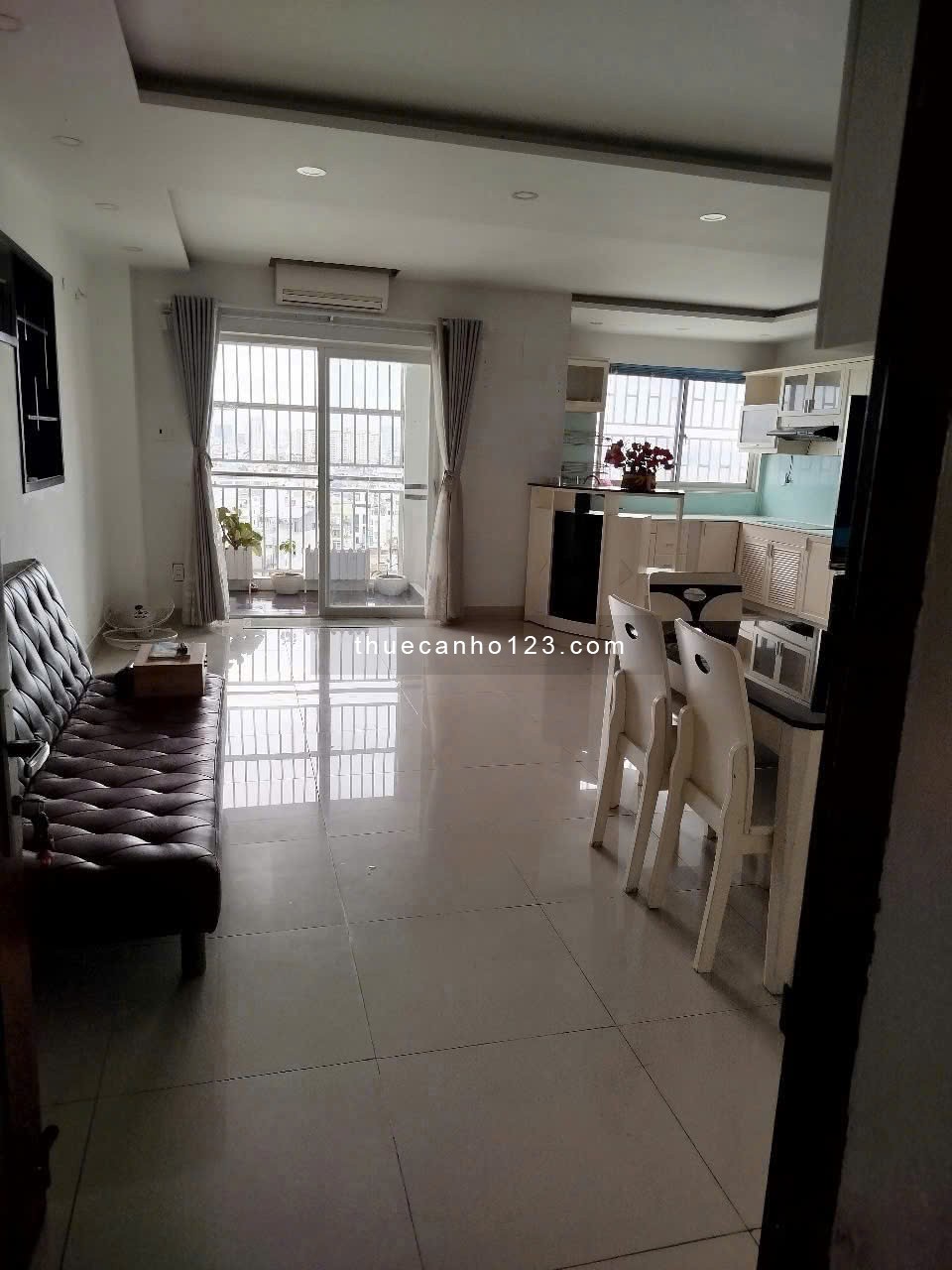 C/c Nguyễn Ngọc Phương, BT, 80m2, 2PN, 2WC, Nội Thất full, Giá 12tr5/th. - Ảnh 1