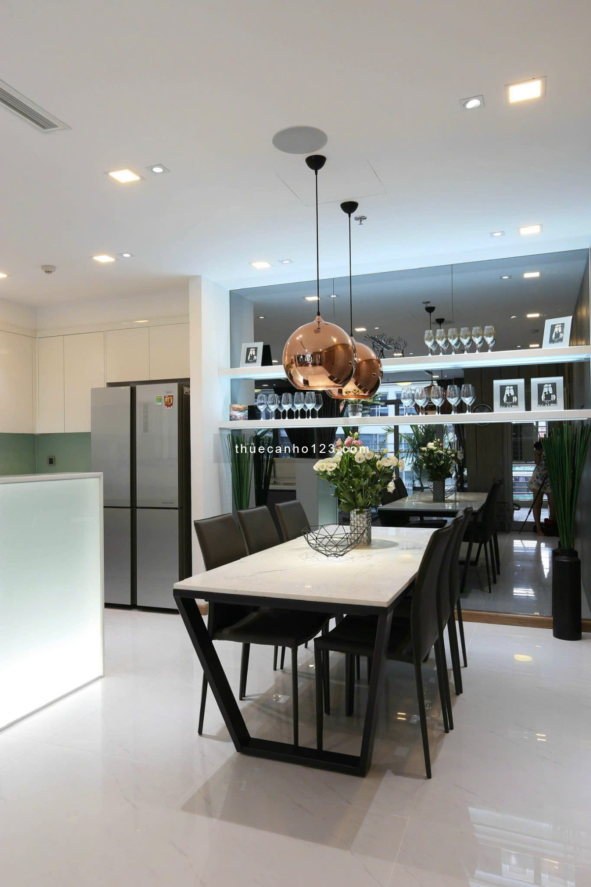 Cho thuê căn hộ Vinhomes Central Park – Park 6A - 4PN3WC - Full nội thất cao cấp - Ảnh 8