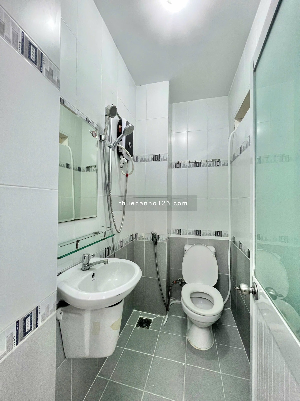 Cho thuê căn hộ 1PN 40m2 ngay chân cầu Camette, Đh Luật, Đh Nguyễn Tất Thành, chợ Xóm Chiếu… - Ảnh 8