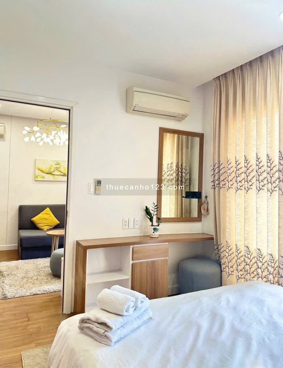 Cho thuê Republic Plaza chỉ 15 triệu/tháng, 52m2 1PN 1WC nội thất full đẹp cam kết giống hình 100% - Ảnh 1