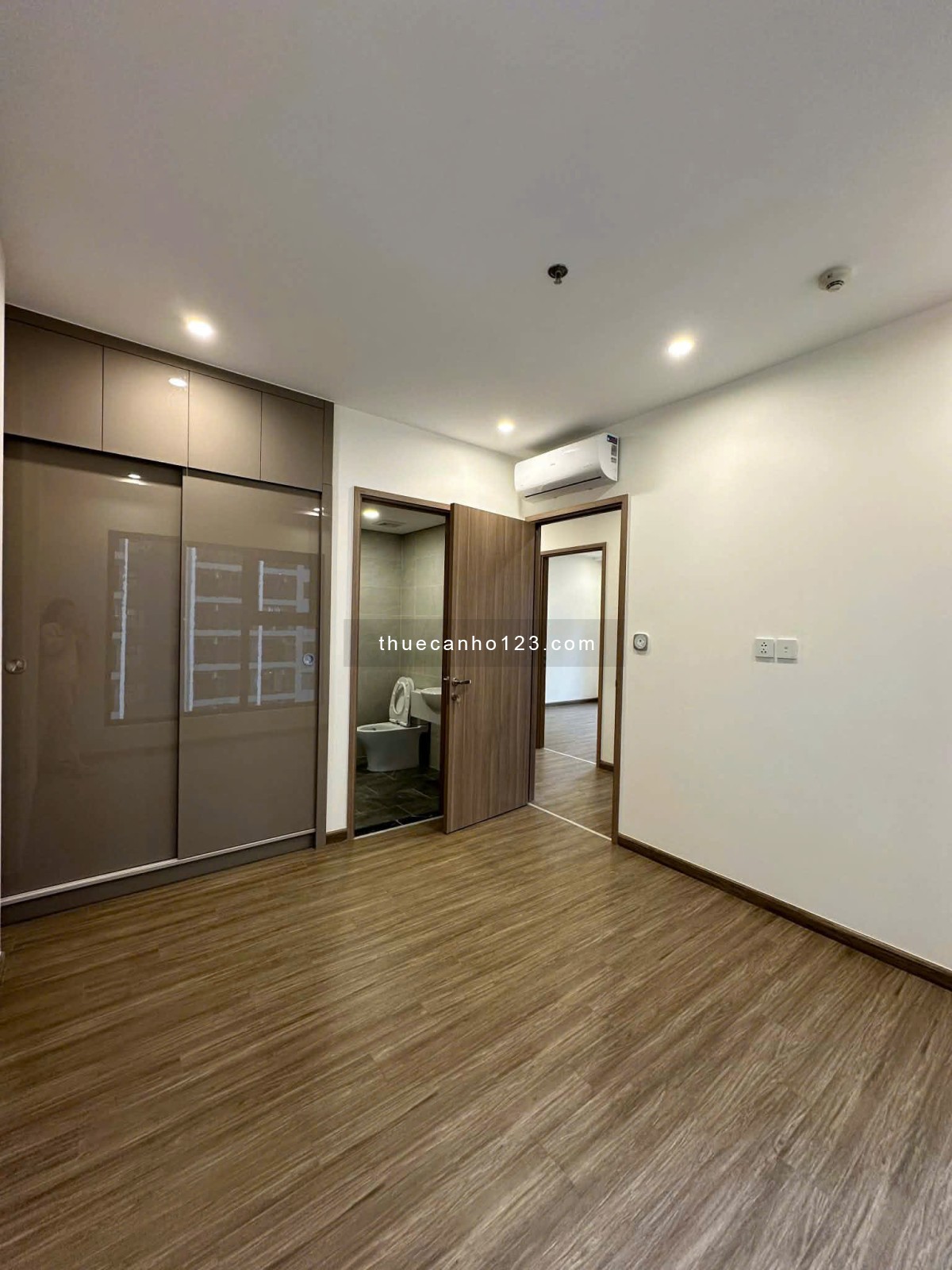 CHO THUÊ CĂN 3PN/80M GIÁ 12TR VINHOMES SMART CITY. Quỹ căn STU/1PN/2PN rẻ nhất thị trường. - Ảnh 1