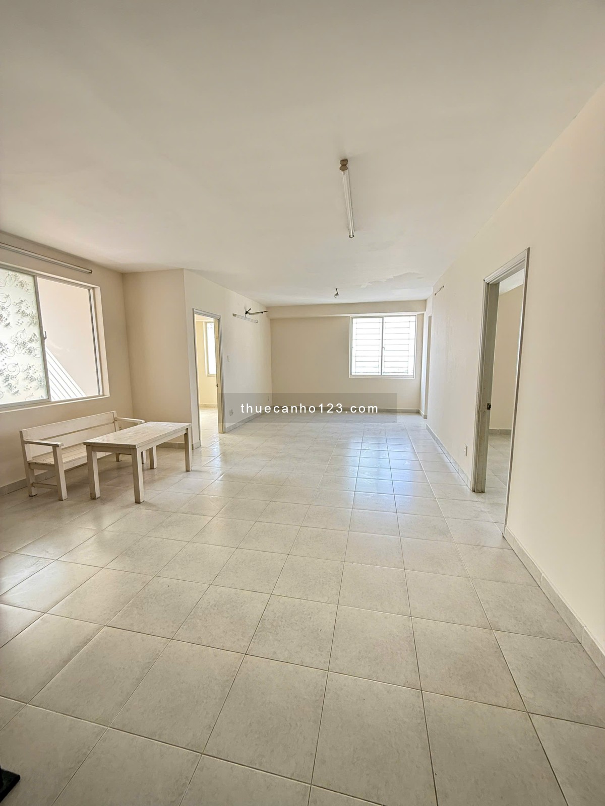 Cho thuê 2pn 95m2 PHÚ MỸ THUẬN, tầng cao, view thoáng. Giá thuê: 6 triệu. LH: 090 6600 593 (Thu) - Ảnh 3