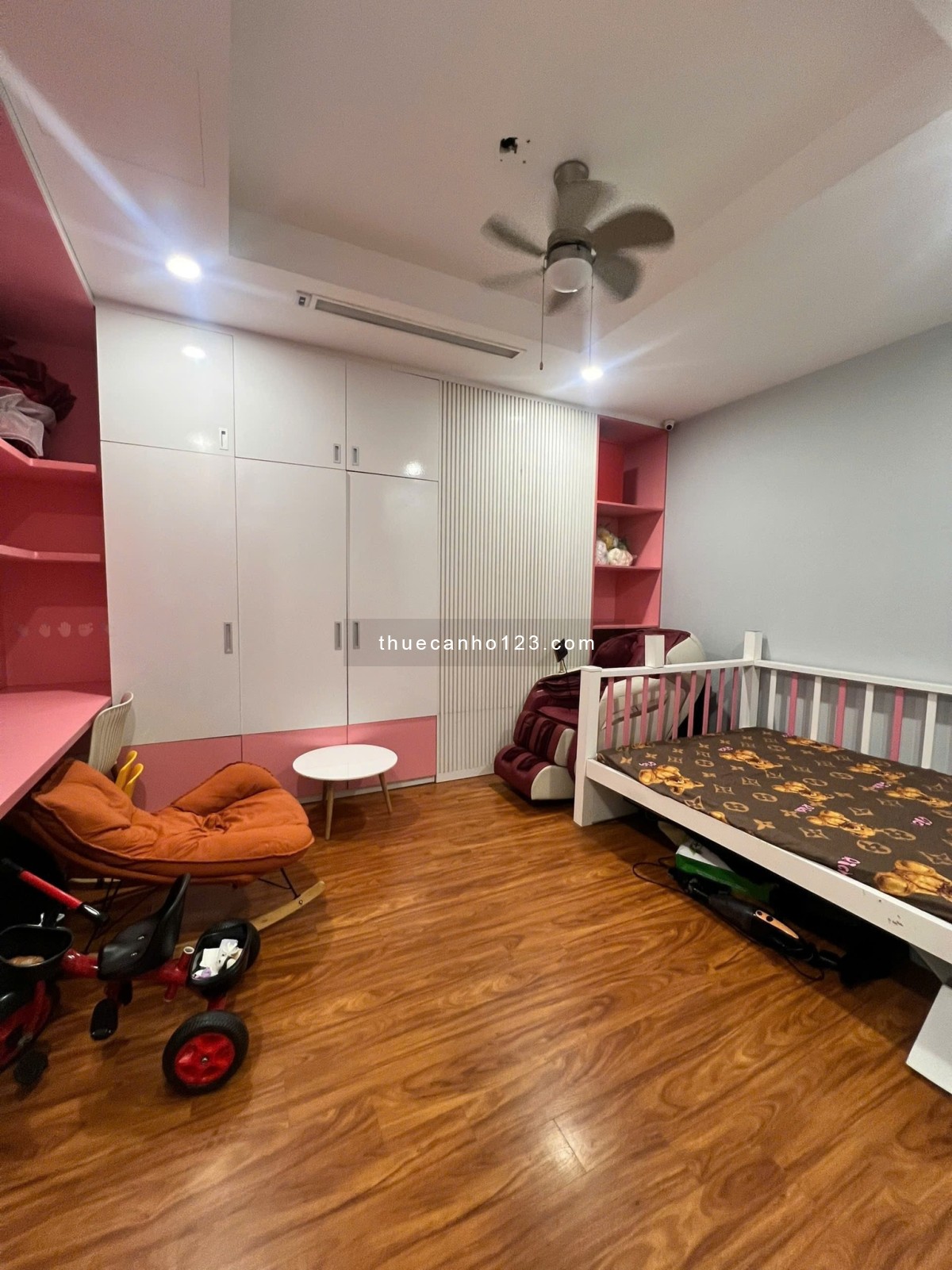 Cho thuê căn 3 ngủ 25tr Royal City, full nội thất như ảnh - Ảnh 3