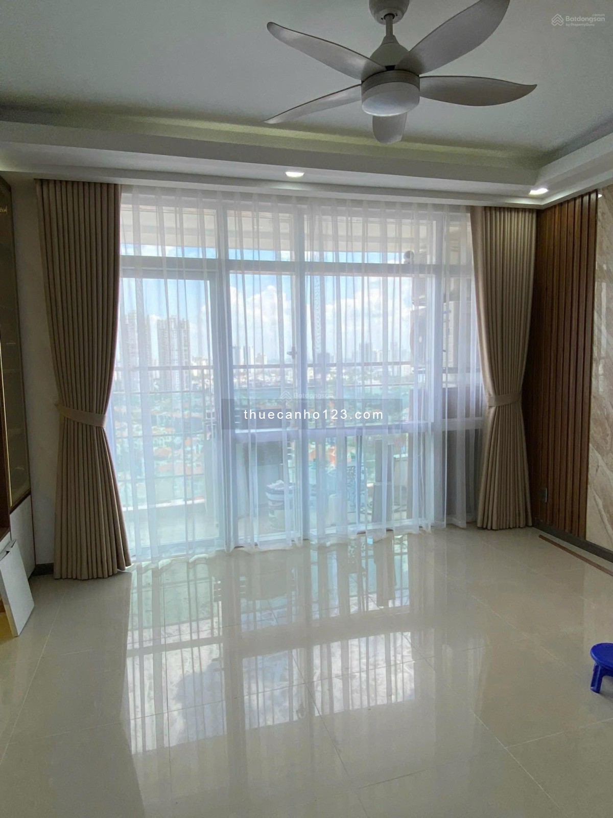 Cho thuê CC Him Lam Riverside, 26 triệu, 145 m2, 3PN 3WC, view đẹp - Ảnh 4