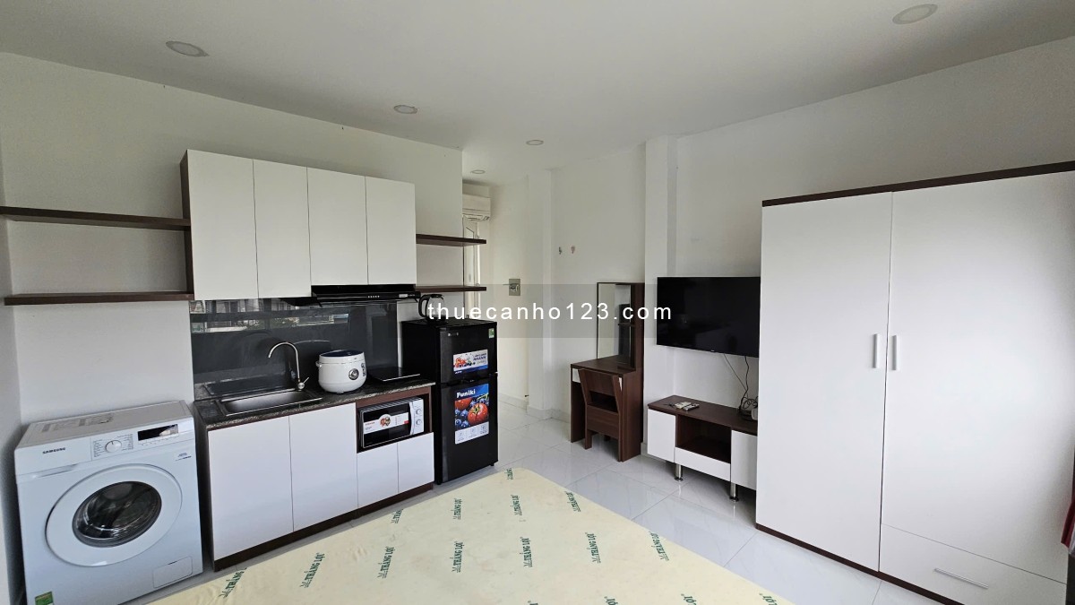 Mới 100%???? Căn hộ dịch vụ 30m2 ngay Nguyễn Gia Trí gần nút gia Hàng Xanh và Điện Biên Phủ - Ảnh 1