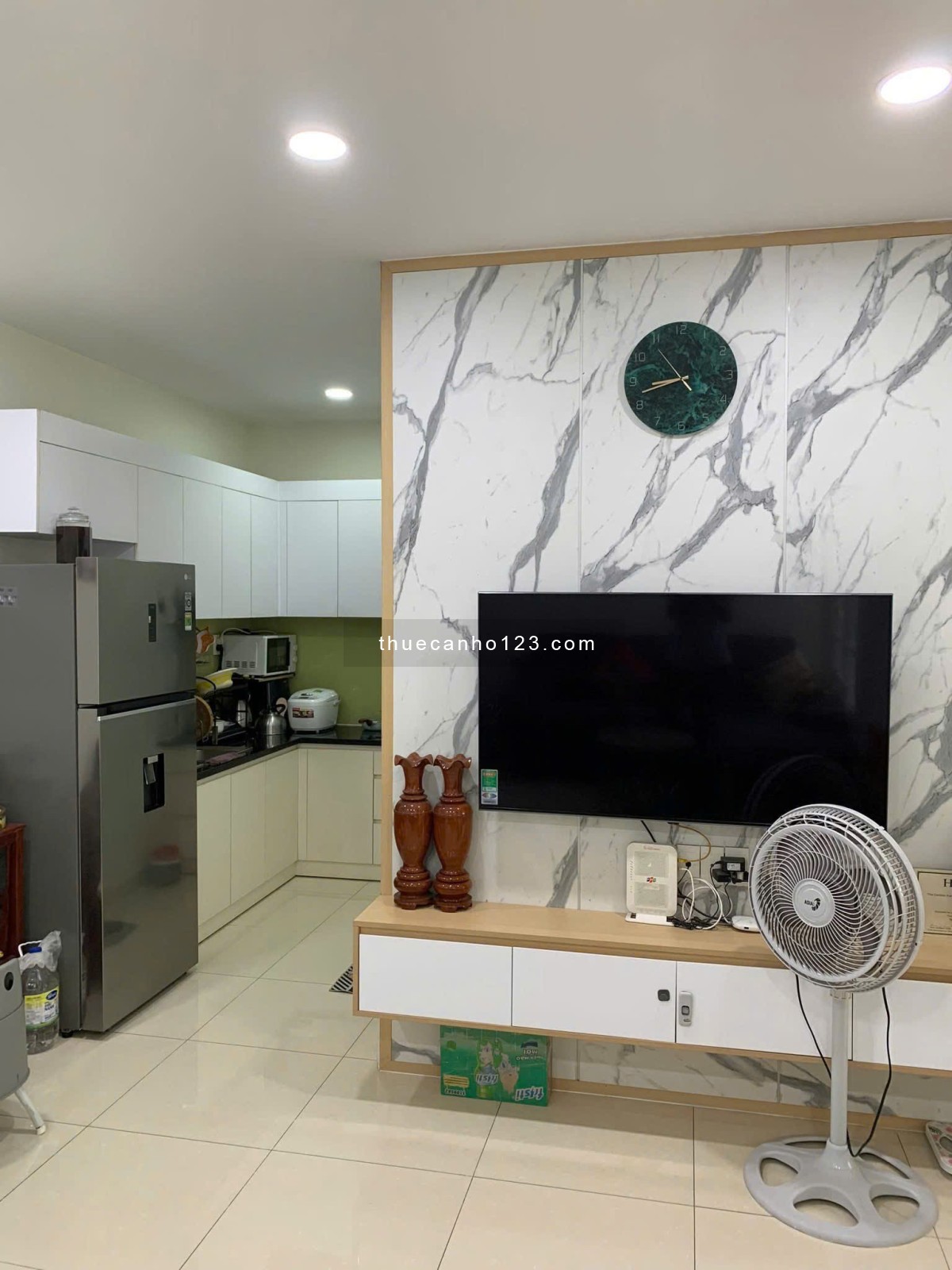 C/c Đặng Văn Ngữ, Phú Nhuận, Căn góc, 100m2, 3PN, 2WC, Giá 15tr/tháng. Nhà sạch - Ảnh 2
