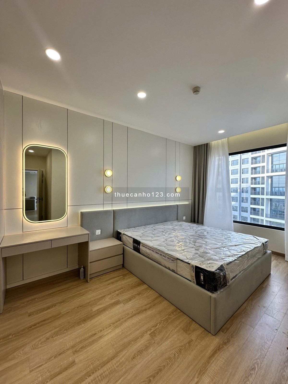 Cho thuê căn Happy Valley, PMH, Q7, DT 135m2 3PN Full nội thất, giá thuê chỉ 24tr/th. - Ảnh 1