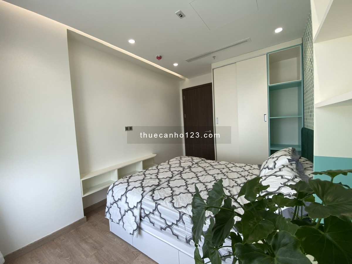 Cần cho thuê căn hộ 130m2 thiết kế 3PN, 2WC dự án Midtown Phú Mỹ Hưng, Quận 7, có ô xe ô tô - Ảnh 2