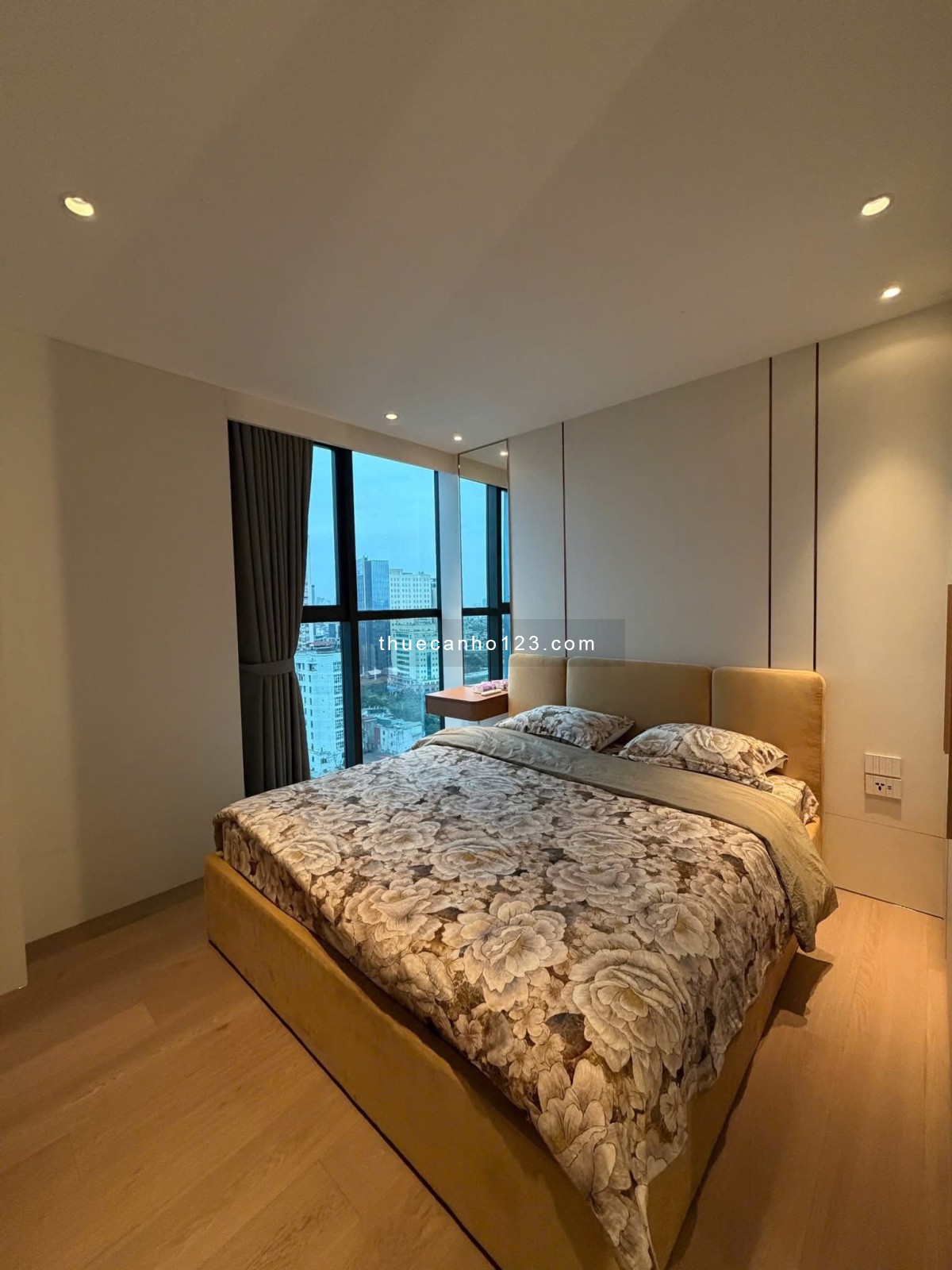 Cho thuê căn 2 phòng ngủ view hồ cực đẹp 87m2 The Nelson 29 Láng Hạ full nội thất xịn mới 100% - Ảnh 3