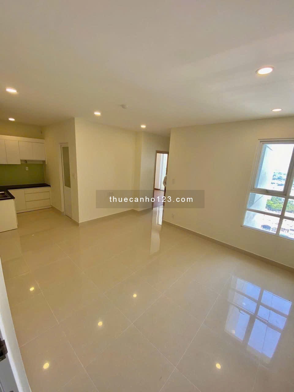 Chung cư Cộng Hoà Plaza, Tân Bình: 95m2, 3p ngủ, 14tr/tháng, NTCB - Ảnh 5