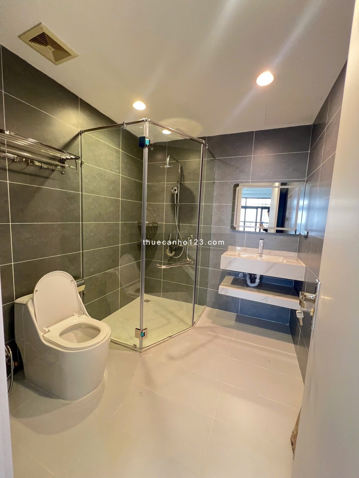 Cho Thuê 2PN Royal City – 133m², Full Nội Thất, Giá Tốt - Ảnh 8