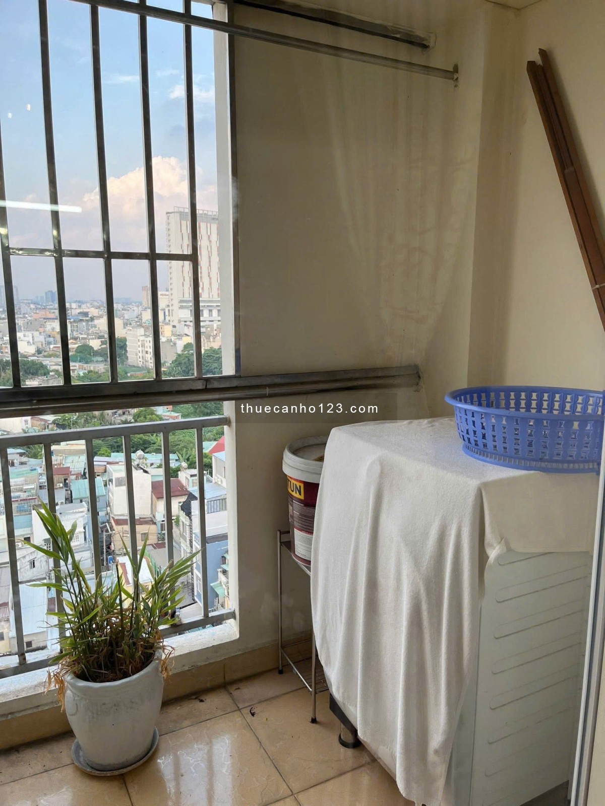 Chung cư Mỹ Phước, 80m2, Lầu trung, 2PN, 2WC, Bùi Hữu Nghĩa. 12tr5/th. - Ảnh 3