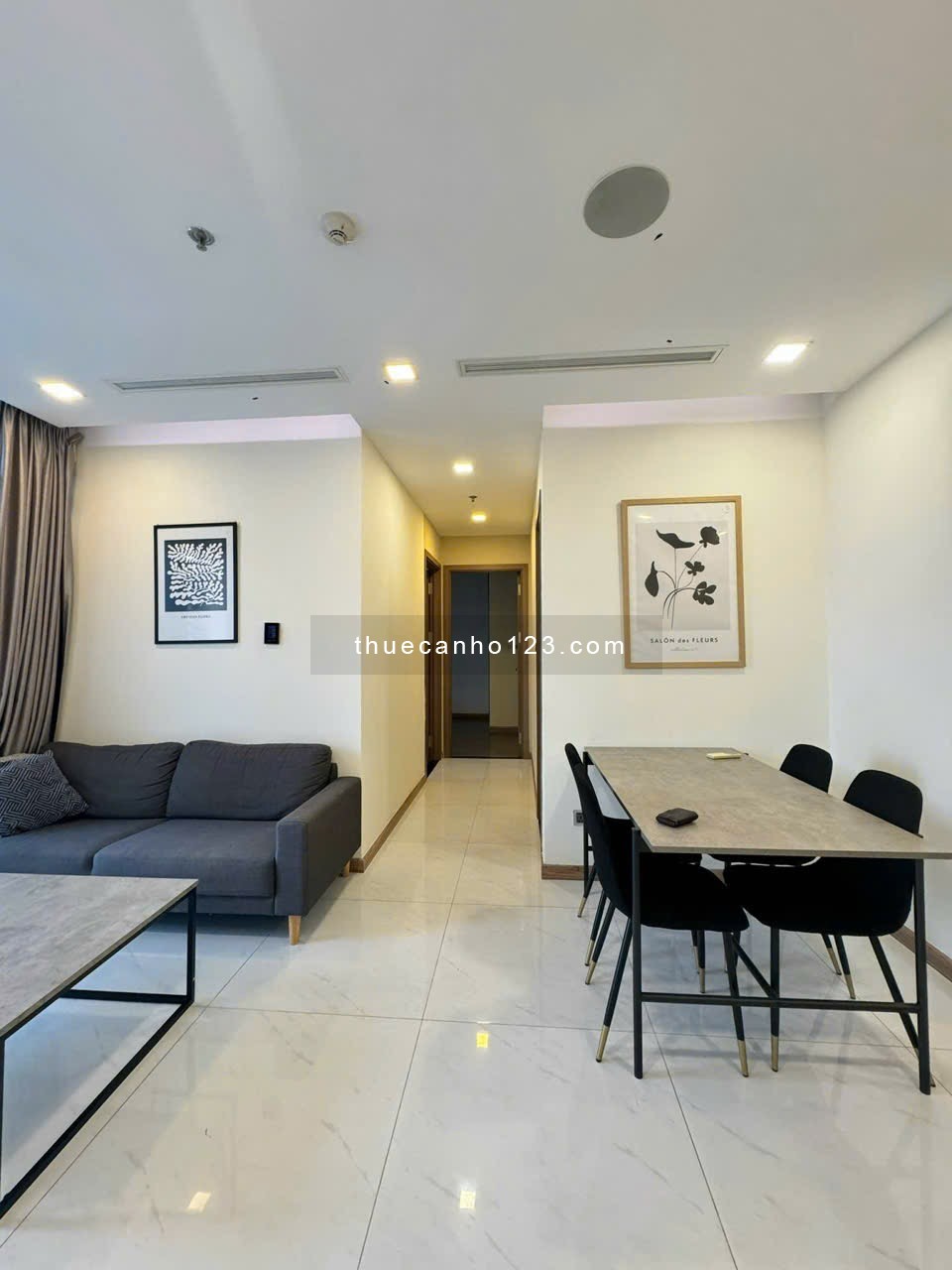 Vinhomes central park 2 Phòng ngủ cho thuê 25 triệu vào liền được LH:0917911948 - Ảnh 2