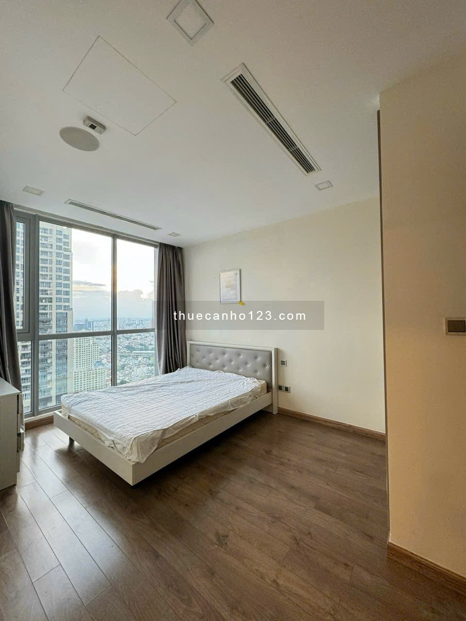Vinhomes central park 2 Phòng ngủ cho thuê 25 triệu vào liền được LH:0917911948 - Ảnh 4