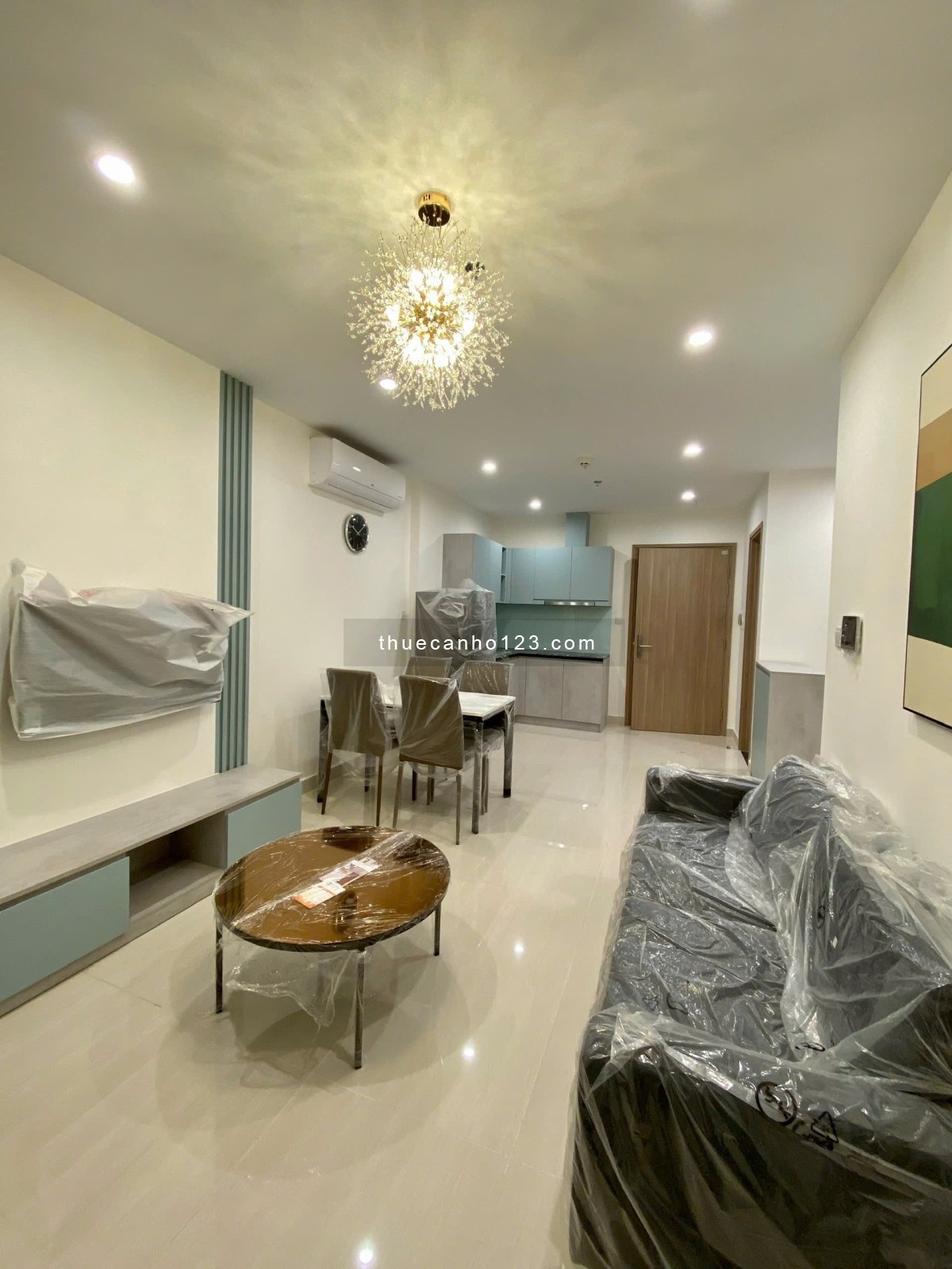 Căn 1PN+ S6 tầng cao, full nội thất đẹp, vào ở ngay không cần sắm thêm gì. - Ảnh 2