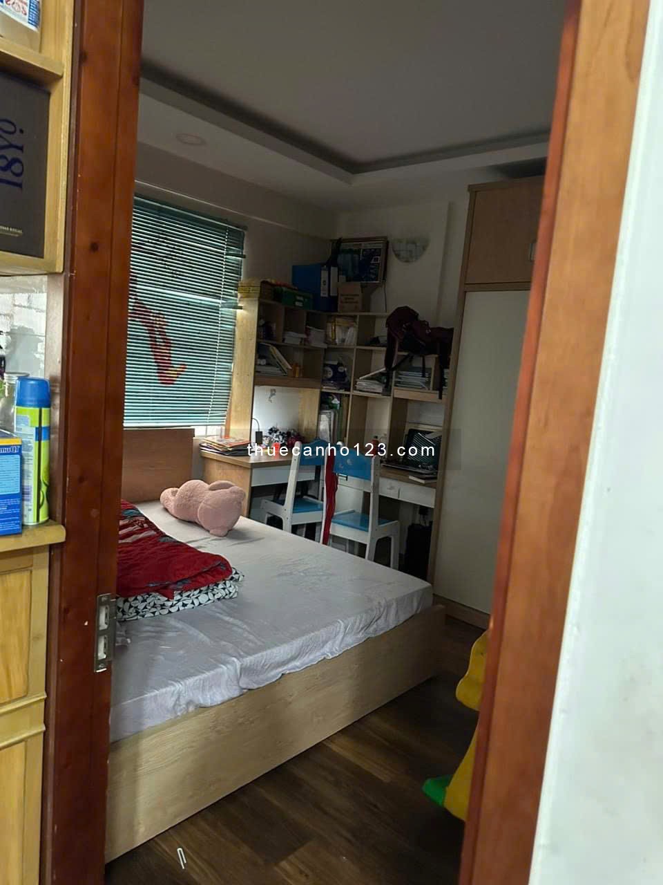 Chung cư Kỳ Đồng, P9, Q3: 2p ngủ rộng, ban công, 65m2, có nội thất, 11tr/th. Nhà mới. - Ảnh 4