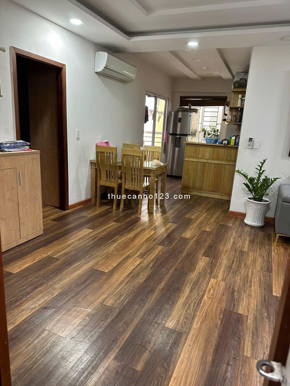 Chung cư Kỳ Đồng, P9, Q3: 2p ngủ rộng, ban công, 65m2, có nội thất, 11tr/th. Nhà mới. - Ảnh 5