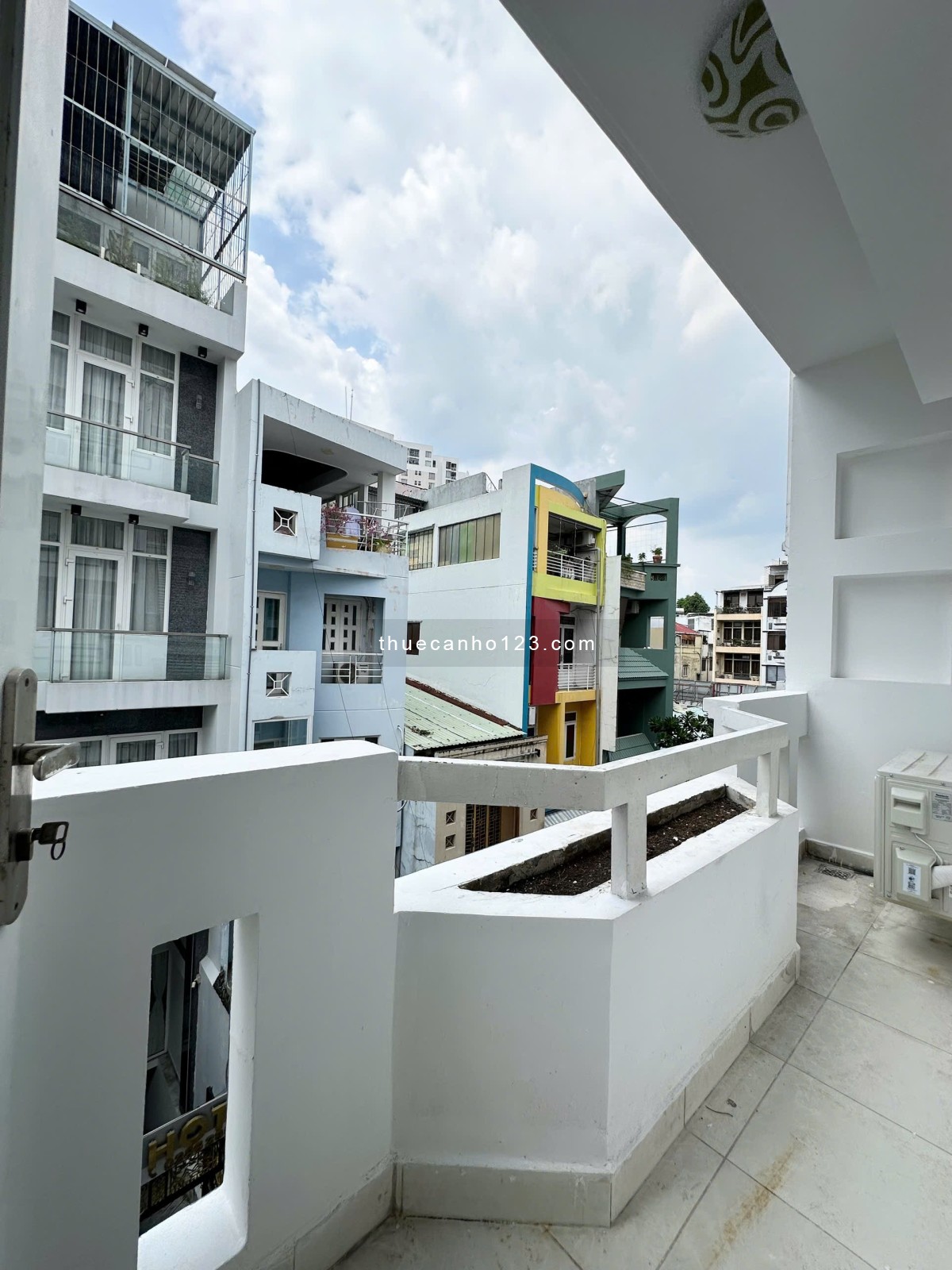 Căn Hộ 45m² Ban Công, Máy Giặt Riêng Full Nội Thất – Trung Tâm Quận 1 Giáp Quận 3 Quận 5 - Ảnh 4