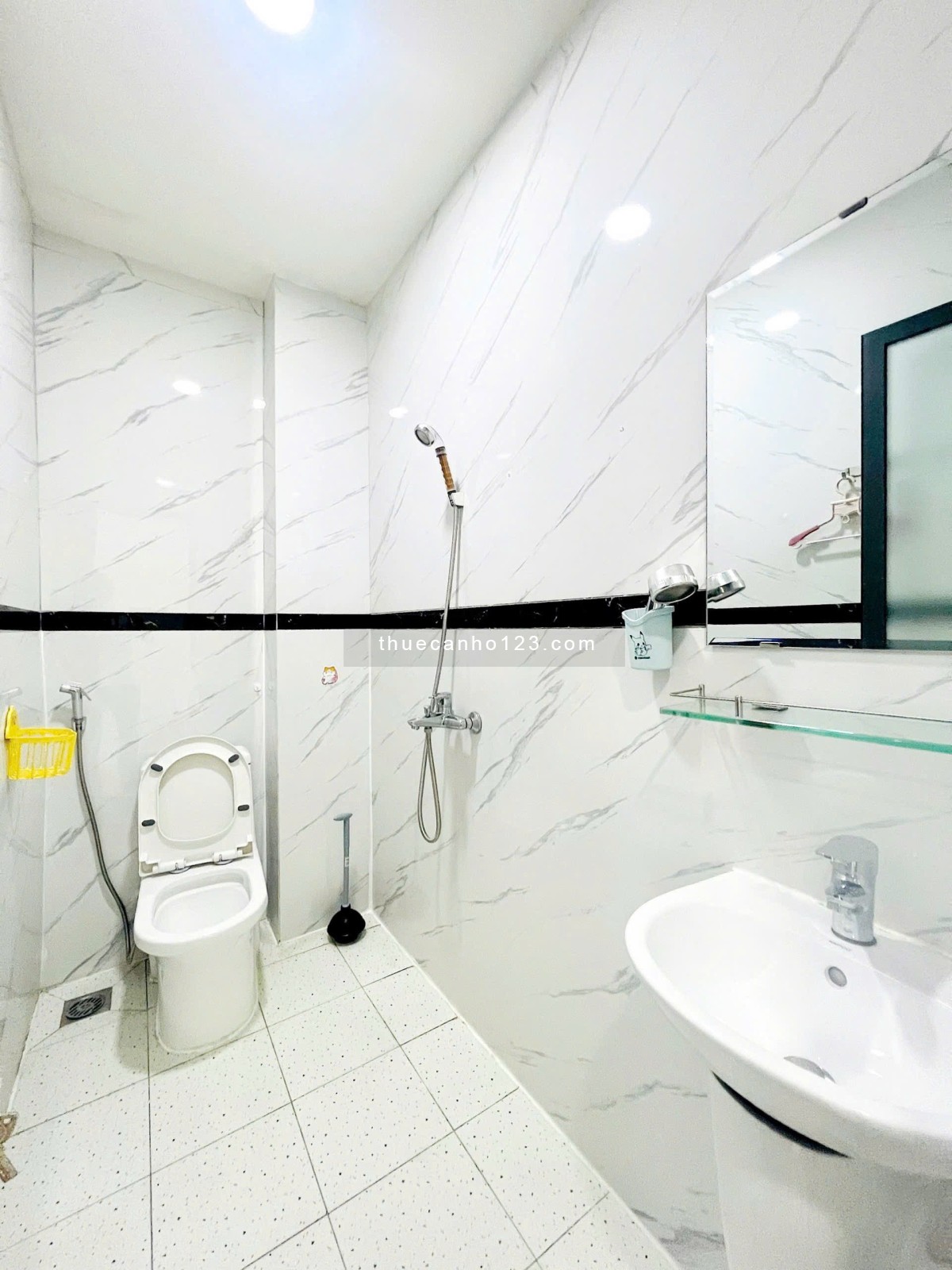 Cho thuê căn hộ 1pn ban công full nội thất thang máy ở Hoàng Sa Quận 1 gần Cầu Bông - Ảnh 4