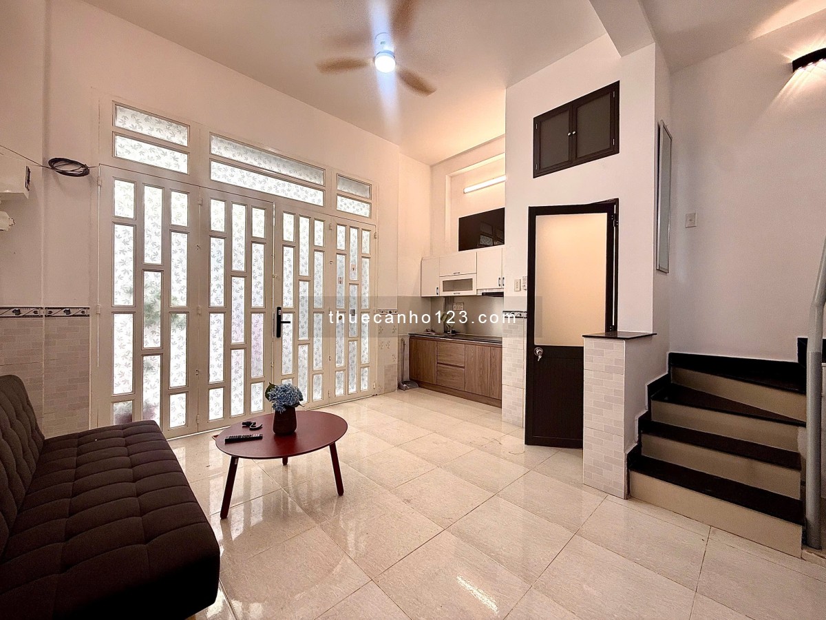 Cho thuê căn hộ 1PN 2WC Balcony sân vườn ngay chợ Tân Định - Hồ con rùa - CV Lê Văn Tám - Ảnh 1