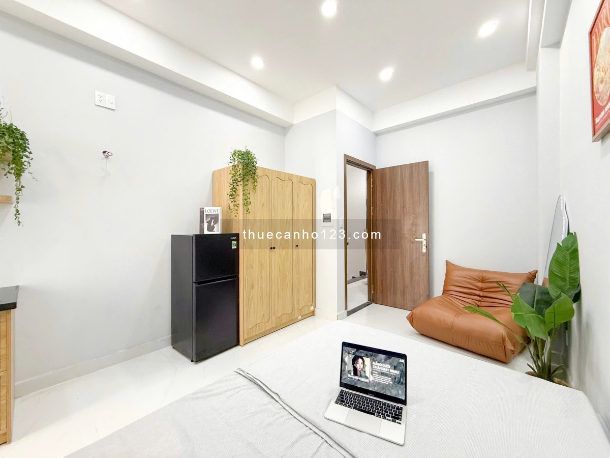 Căn Hộ Ban Công Thang Máy Gần Vạn Hạnh Mall - Công Viên Lê Thị Riêng Quận 10 - Ảnh 2