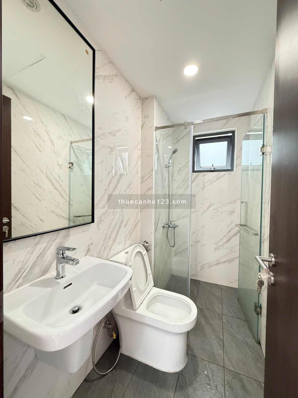 CHO THUÊ CĂN 2PN - 2WC PHÚ ĐÔNG SKYGARDEN - Ảnh 2