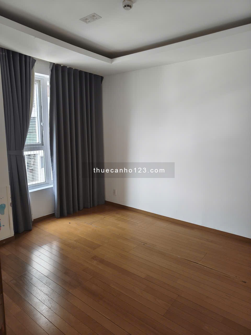 Cho thuê căn hộ Sky Center Phổ Quang 3PN3WC-129m2 giá 21tr/th còn TL. LH 0932 192 028-Ms.Mai - Ảnh 4