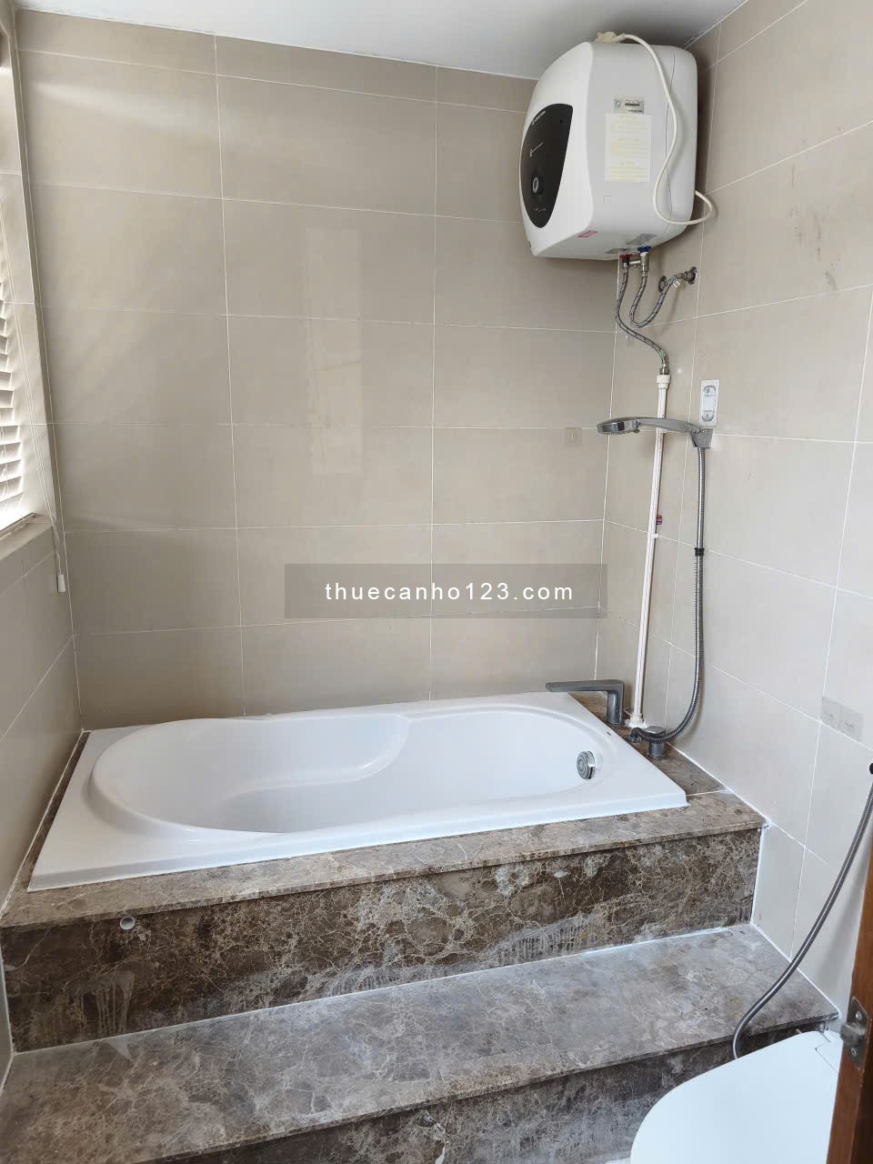 Cho thuê căn hộ Sky Center Phổ Quang 3PN3WC-129m2 giá 21tr/th còn TL. LH 0932 192 028-Ms.Mai - Ảnh 8
