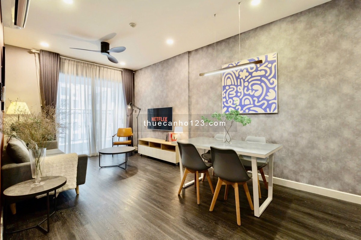 Cho thue căn hộ cao cấp 80m², 2PN – 2WC, Full nội thất đẹp như hình tại Saigon Royal Q4 - Ảnh 2