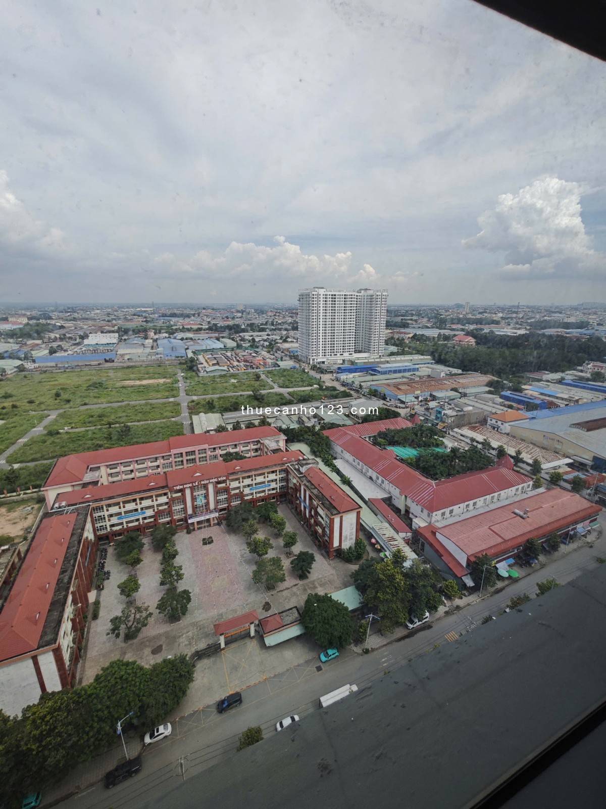 Tôi cho thuê căn hộ 1PN ngay khu Vsip 1 Bình Dương giá thuê 4tr/tháng - Ảnh 4
