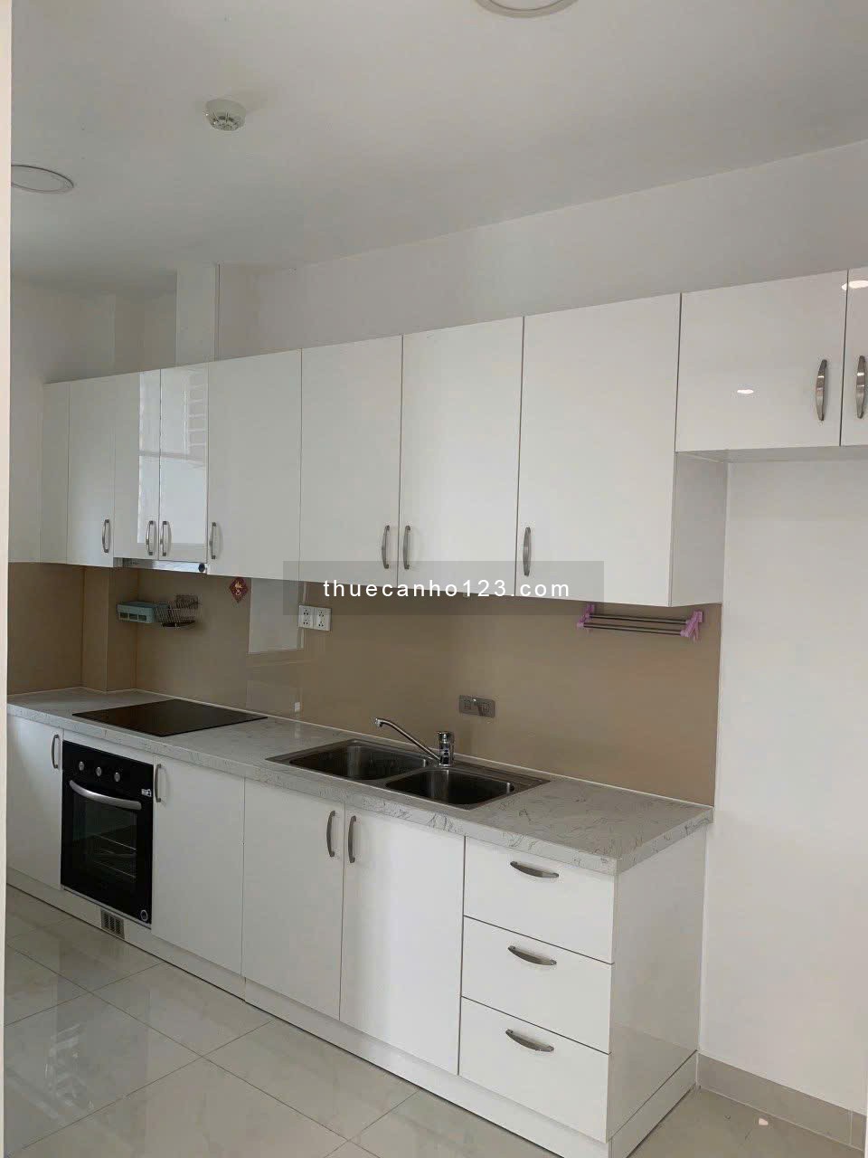 Nhà mới, 74m2, 2PN, 2WC, giá 9tr5/th, Carillon 2, Trịnh Đình Thảo, TP. - Ảnh 2