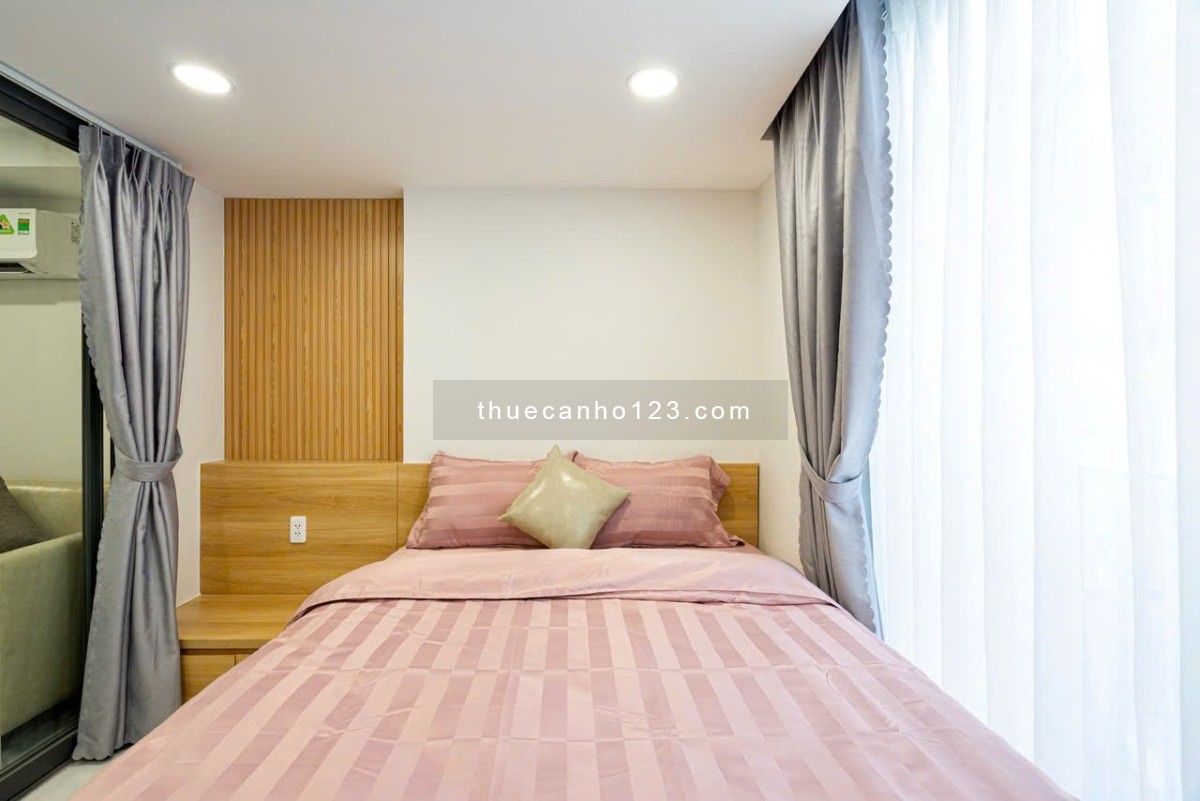CĂN HỘ TÁCH BẾP 1PN FULL NỘI THẤT BAN CÔNG CỰC RỘNG Ở QUẬN 1 - Ảnh 4