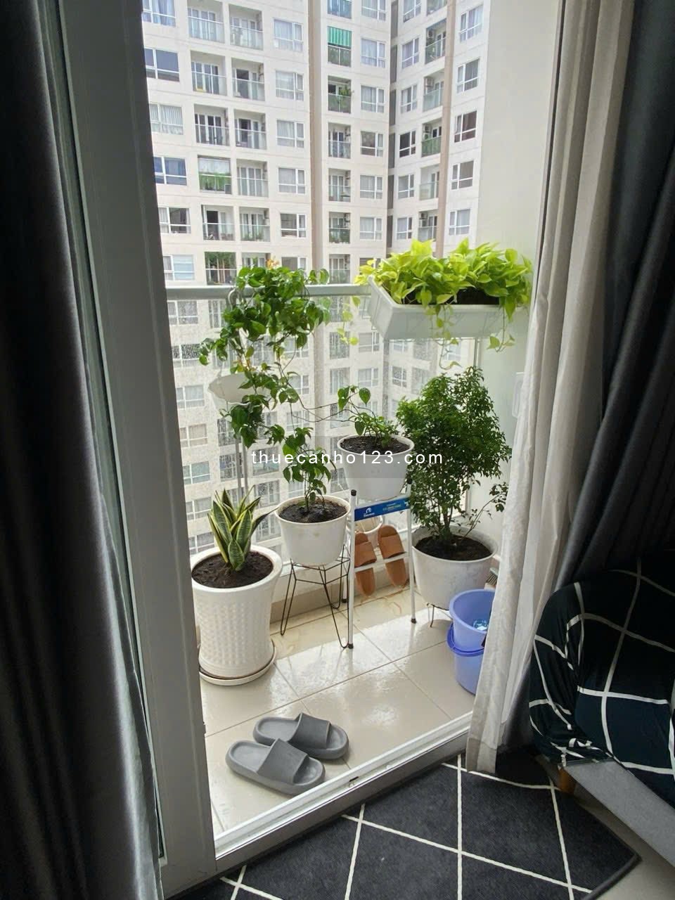 Cho thuê căn hộ Sky Center , 74m2 , 2pn ,2wc , full nội thất , giá 16,5 triệu/ tháng - Ảnh 3