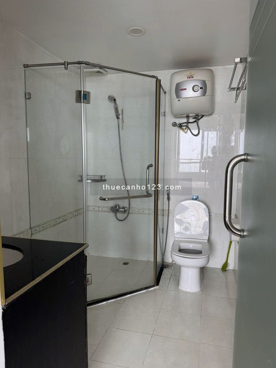 CHO THUÊ PENTHOUSE PHÚC THỊNH Q.5 HỒ BƠI RIÊNG SIÊU HIẾM 341 Cao Đạt, P.1, Quận 5 300m² - Ảnh 11