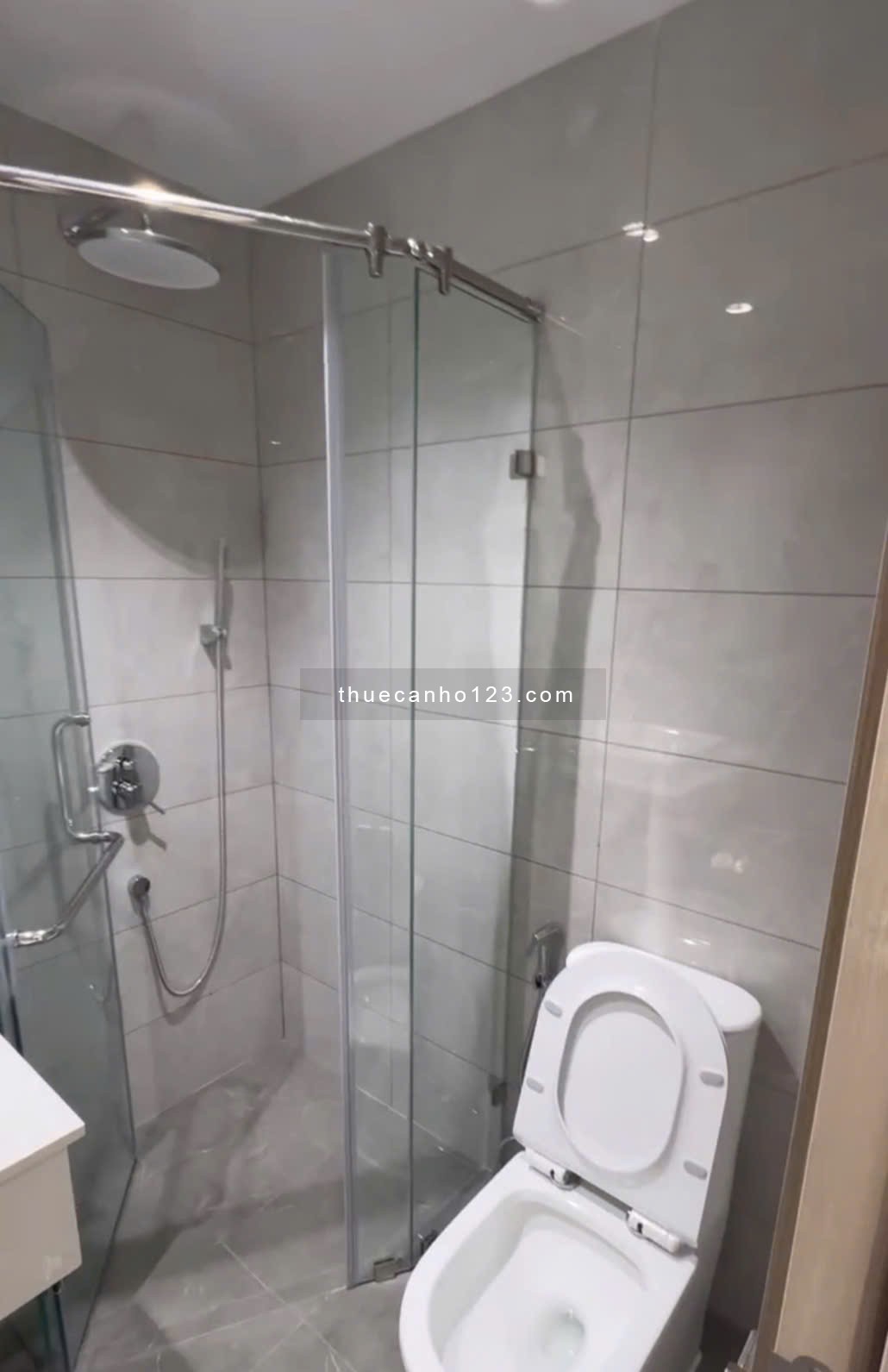 Căn hộ trống cho thuê giá rẻ tại Q8 - Ảnh 2
