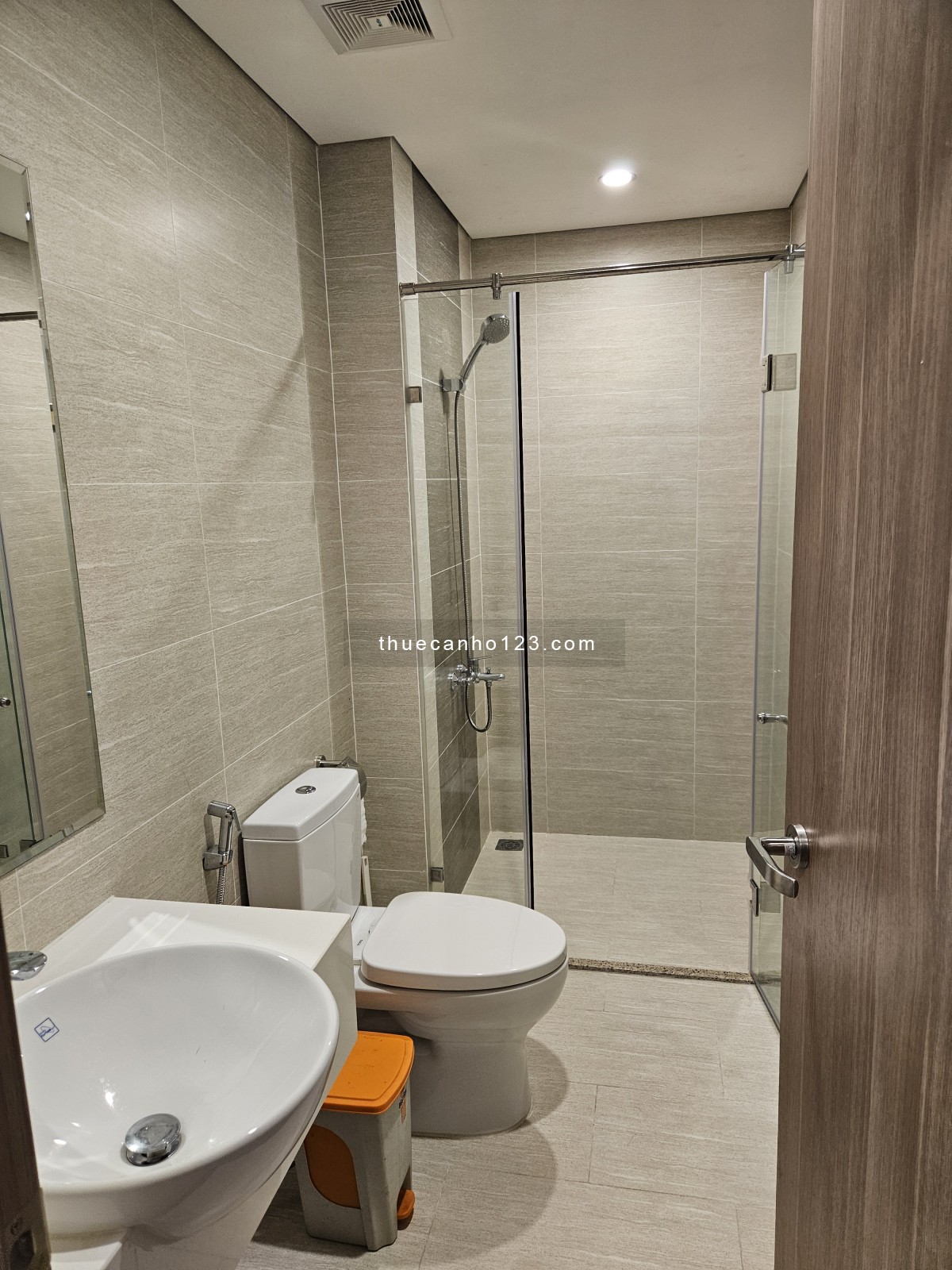 CHÍNH CHỦ CHO THUÊ CĂN 2PN 2VS – 62m² – TẦNG 26 TÒA GS1, VINHOMES SMART CITY (THE MIAMI) - Ảnh 6