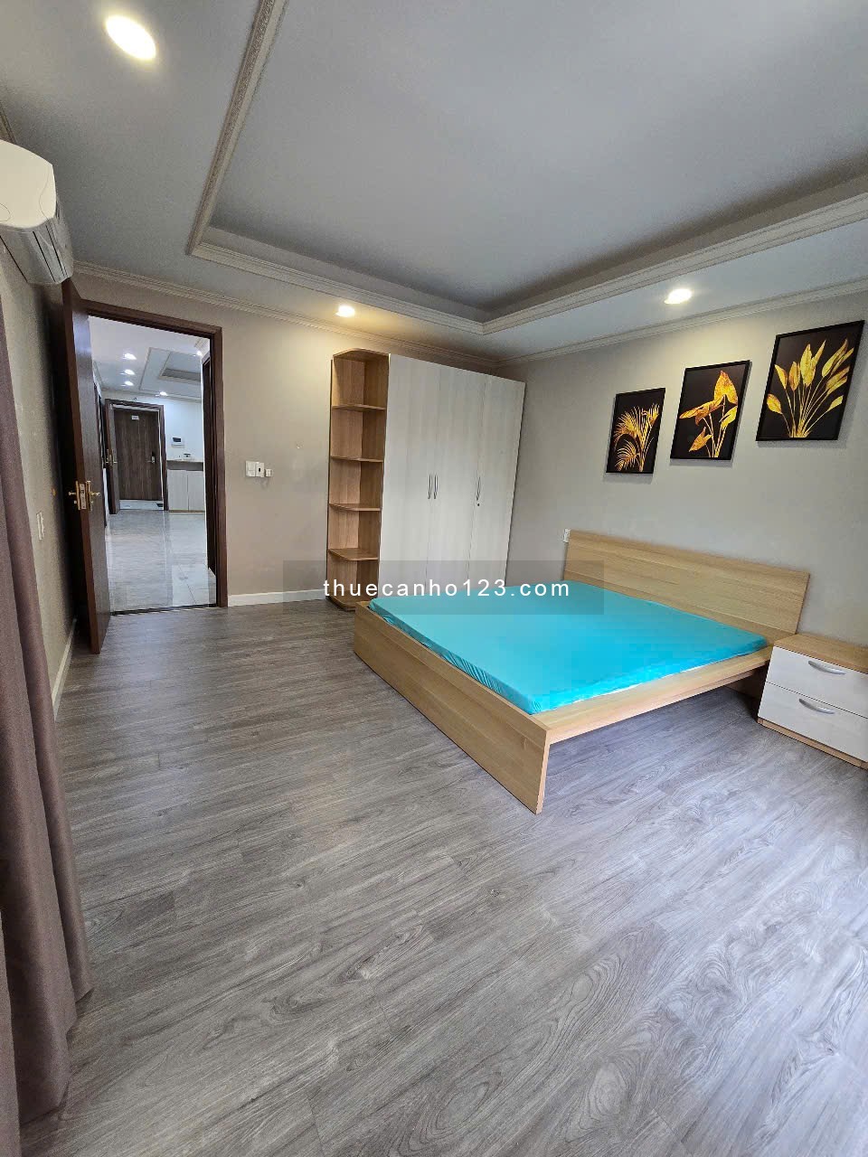Cho thuê căn 2PN, 2WC, 81m2, tầng cao, view đẹp, thoáng mát, 12,5tr/tháng(full nt) - Ảnh 1