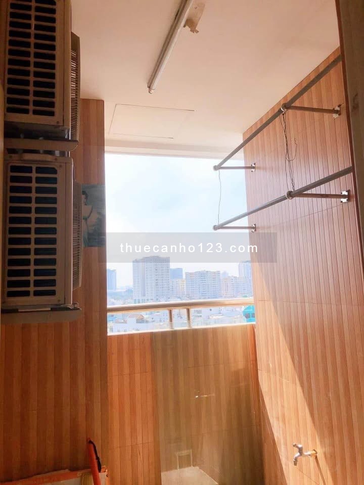 Cho thuê căn hộ The usefull Lạc Long quân. 2pn chỉ 12tr. nhà trống máy lạnh. 0932834569 - Ảnh 8