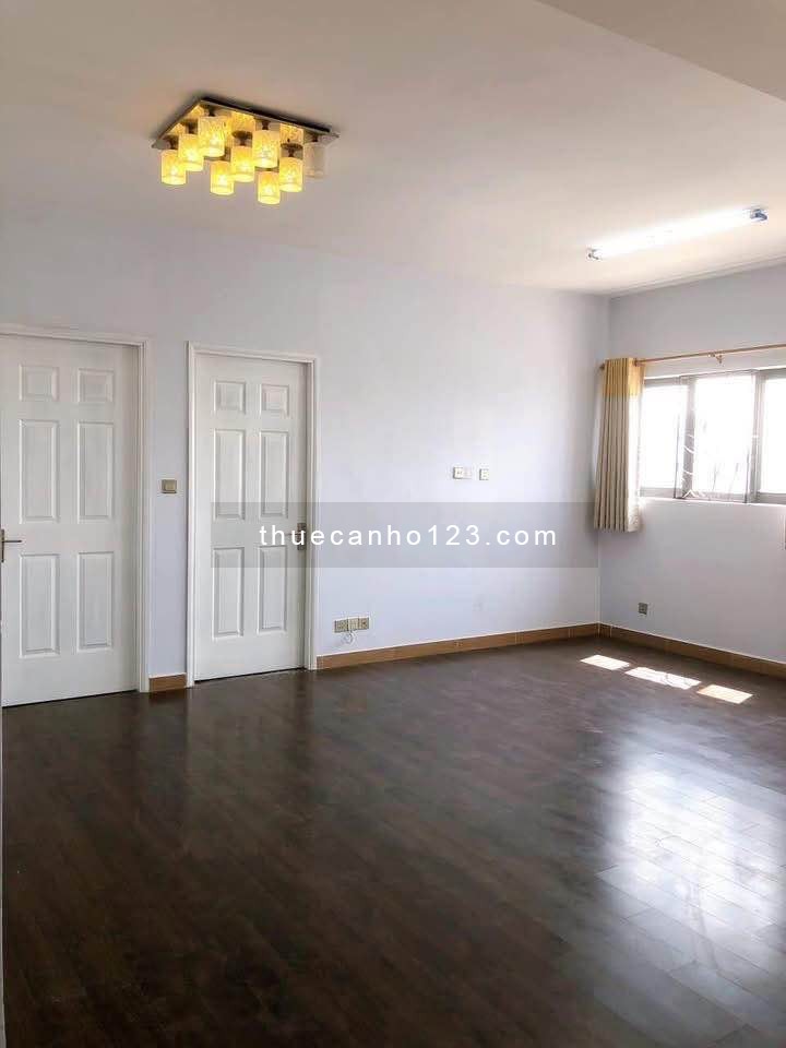 Cho thuê căn hộ The usefull Lạc Long quân. 2pn chỉ 12tr. nhà trống máy lạnh. 0932834569 - Ảnh 10