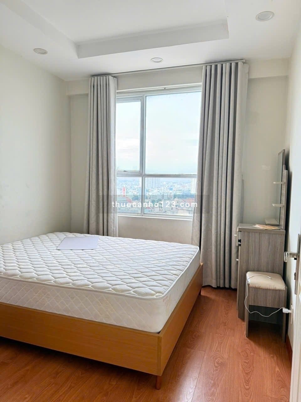 Chung cư Ruby, 2A Nguyễn Sỹ Sách, TB: 120m2, 3p ngủ, full NT, 13,5tr - Ảnh 4
