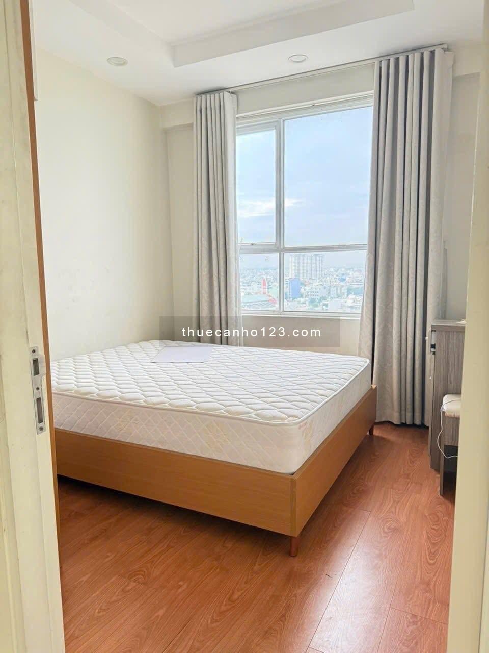 Chung cư Ruby, 2A Nguyễn Sỹ Sách, TB: 120m2, 3p ngủ, full NT, 13,5tr - Ảnh 5