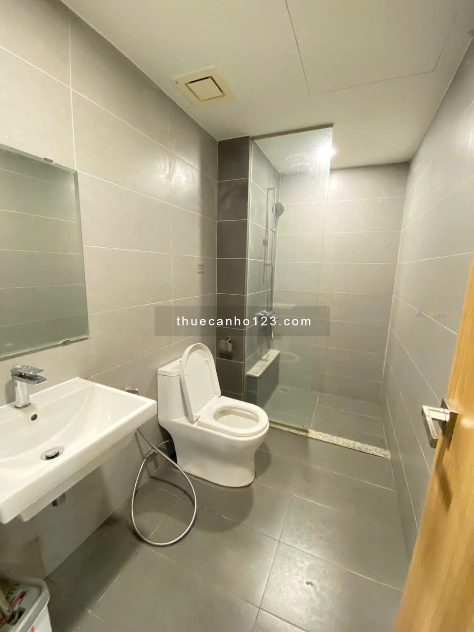 Chung cư Hoa Sen, Lạc Long Quân, Q11: 2p ngủ, 75m2, nhà mới, 11tr/th - Ảnh 6