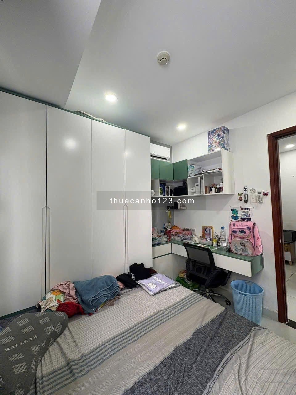 Căn hộ Oriental Plaza, Âu Cơ, Tân Phú: 12tr/th, 2p ngủ, 78m2, NT, Nhà mới - Ảnh 5