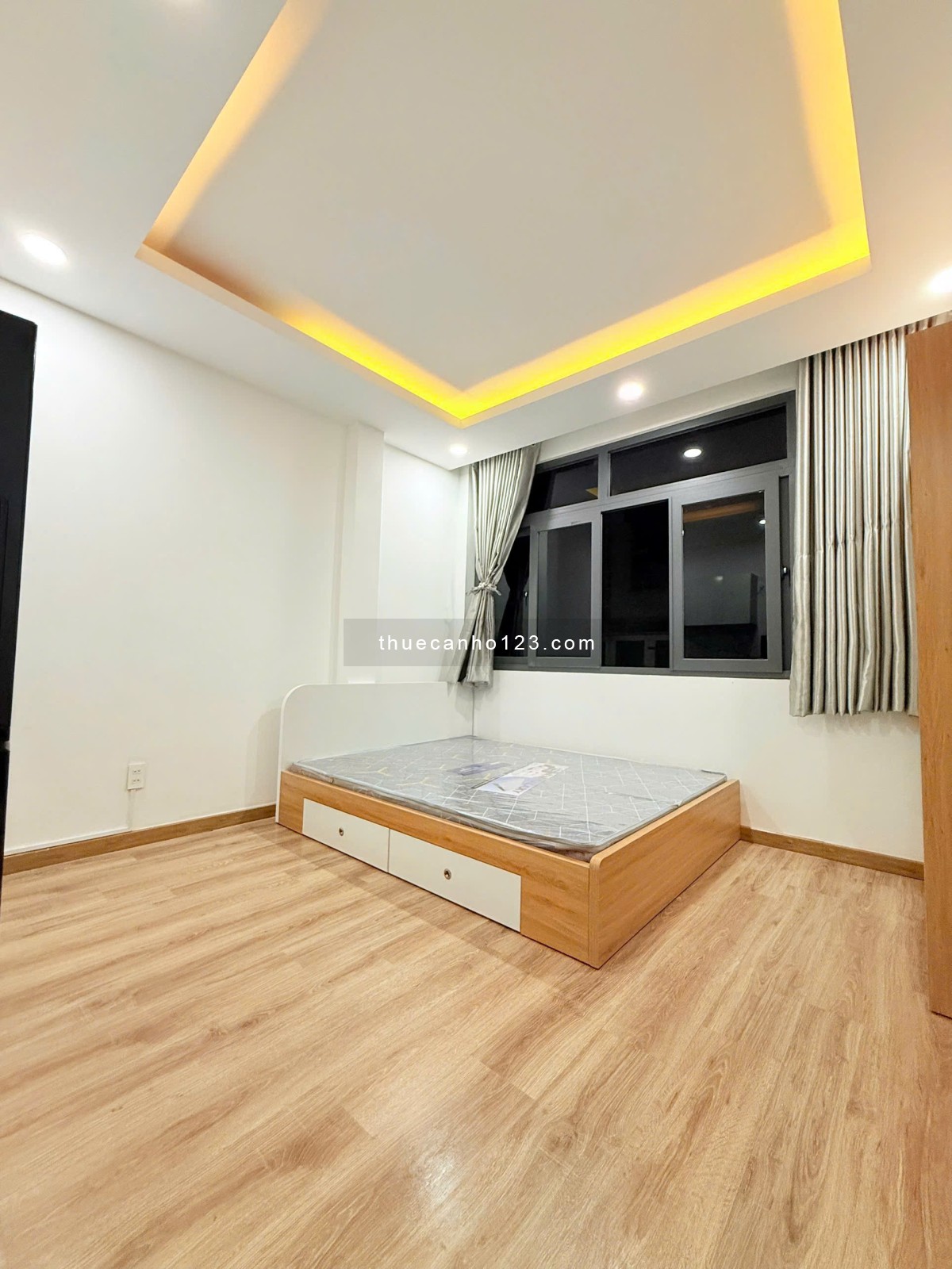 Căn Hộ Studio 30m2 Cửa Sổ Trời Máy Giặt Riêng Gần Nhà Thờ Tân Định, Công Viên Lê Văn Tám, Cầu Bông - Ảnh 1