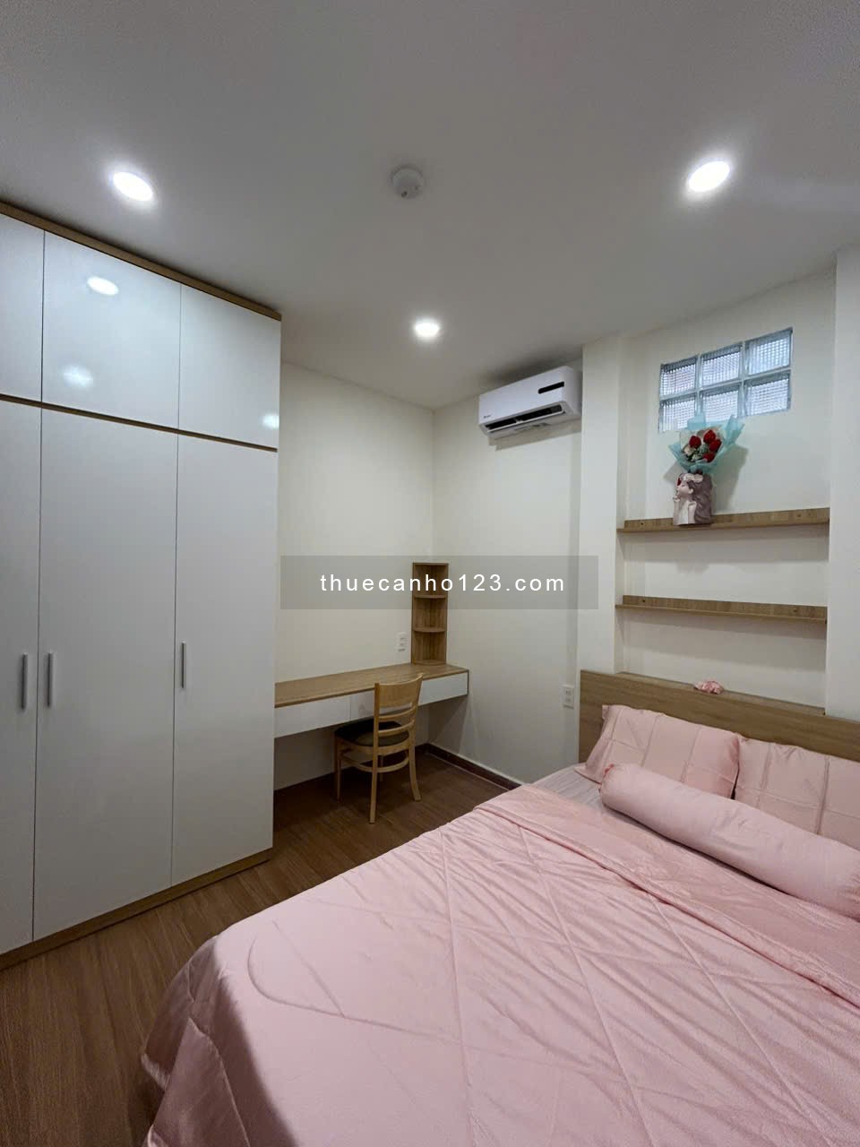CĂN HỘ 2 PHÒNG NGỦ + 1 VĂN PHÒNG ĐẦY ĐỦ NỘI THẤT VÀ CÓ BAN CÔNG - Ảnh 7