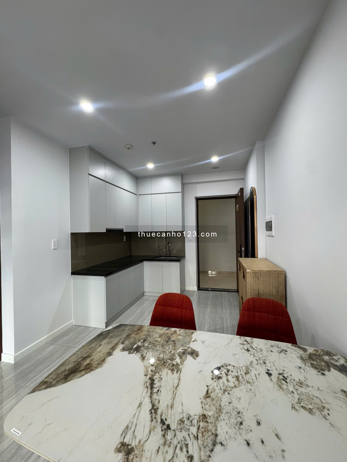 CHÍNH CHỦ CHUYỂN CÔNG TÁC - CHO THUÊ LẠI CĂN HỘ 2PN2WC LÀNG ĐẠI HỌC - Ảnh 2